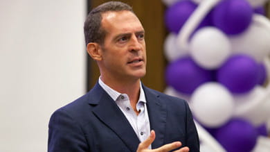Kellogg chose you because you are a leader, Kayak CMO Robert Birge 99 told incoming Kellogg students. Leave a mark.