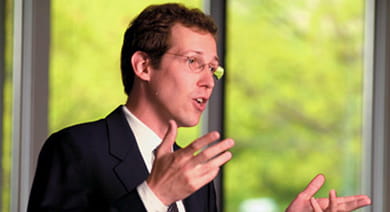 Associate Professor of Management & Strategy Niko Matouschek