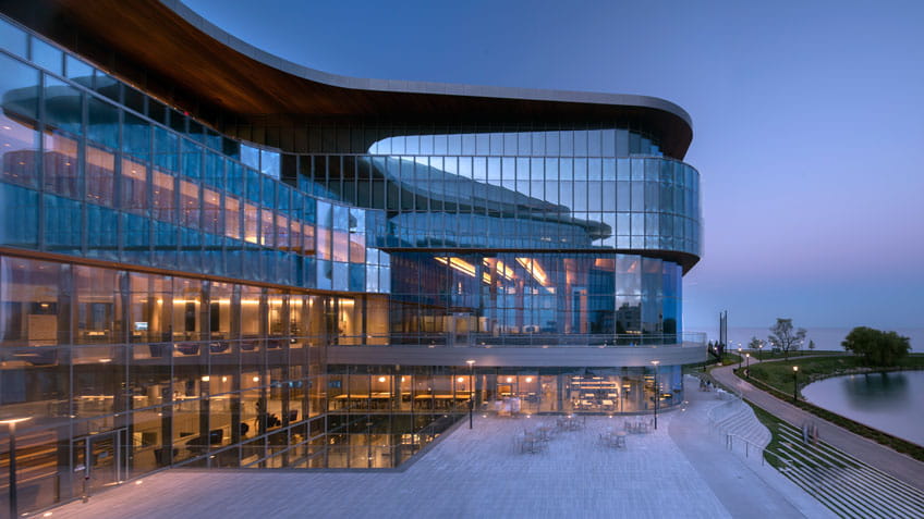 Political Economy in the Chicago Area 