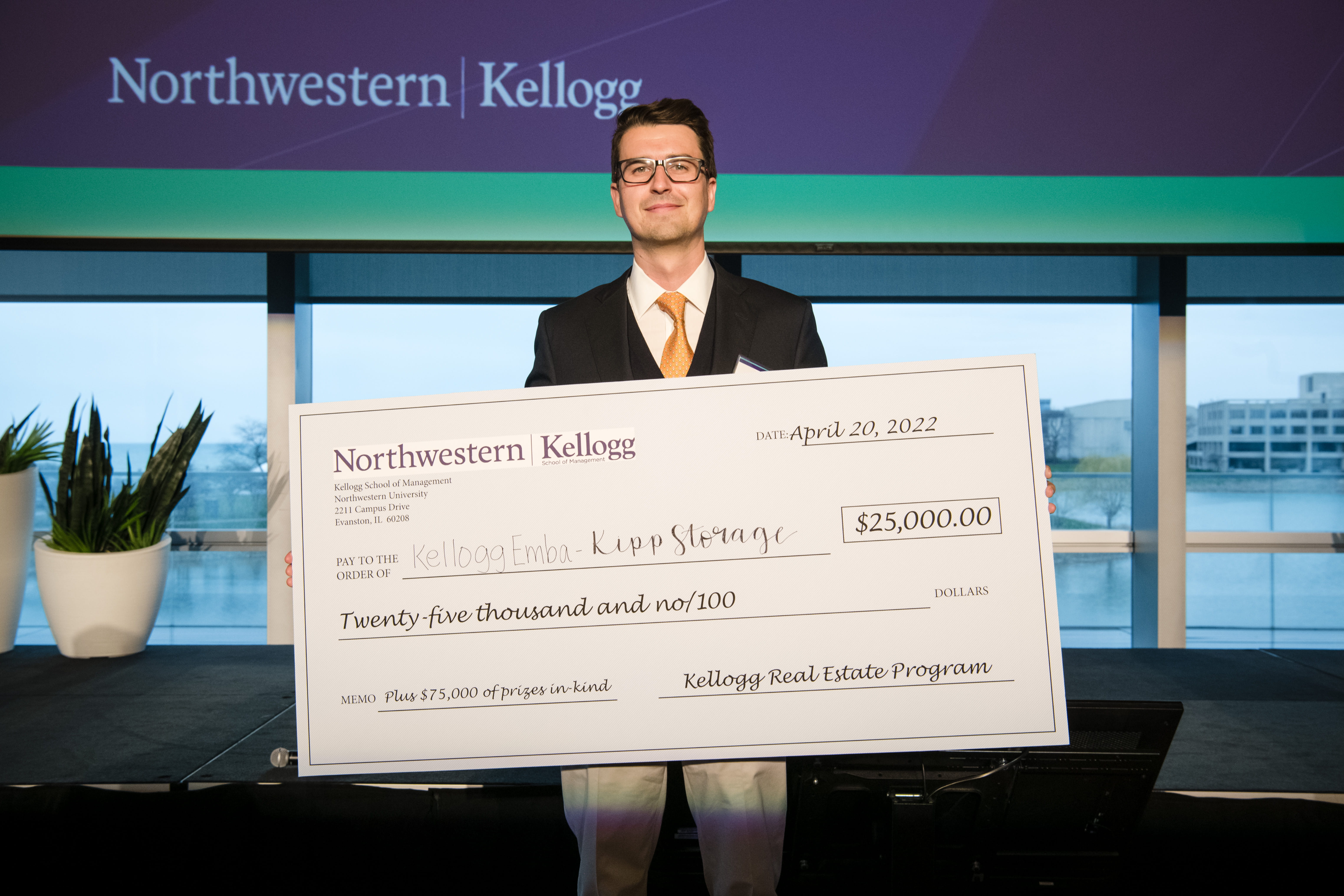 Previous Competitions Kellogg School of Management