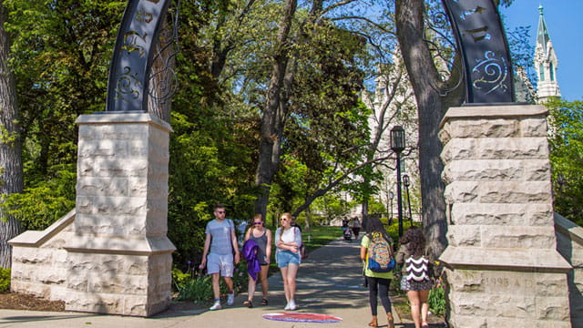 Alumnus Ian Sanders gives $2 million to Kellogg School of Management, Weinberg College of Arts and Sciences