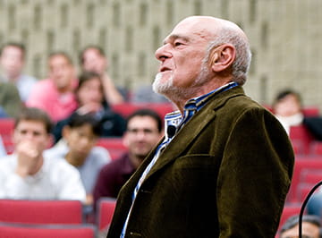 Kellogg donor Sam Zell