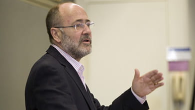 Lou Schorsch, the president and CEO of Flat Carbon Americas for ArcelorMittal, spoke to students in Kellogg’s Executive MBA Program on April 30.