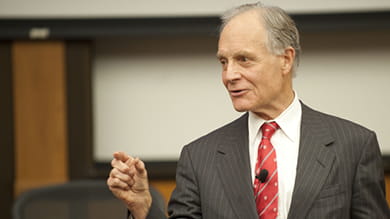 Author and financial consultant Charles Ellis spoke with Kellogg students April 27 about the common characteristics of great firms. “In each profession, there’s a gold standard firm,” he noted.