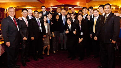 Warren Buffett, Kellogg students toured a Berkshire Hathaway subsidiary