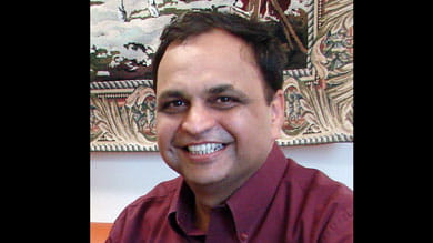 Kellogg Professor Alok Choudhary