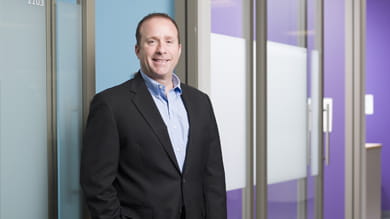 Scott Mandell '01 followed his father’s advice — and Oprah Winfrey’s — in starting allergen-free snack food company Enjoy Life Foods 