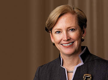 Ellen Kullman Kellogg Part-Time MBA Alumni