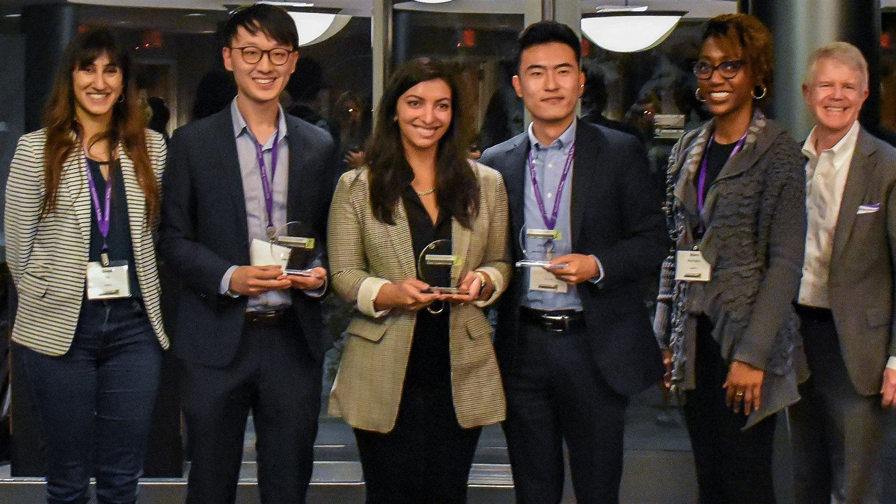 Group photo of 2023 Kellogg Healthcare and Biotech Case Competition winners