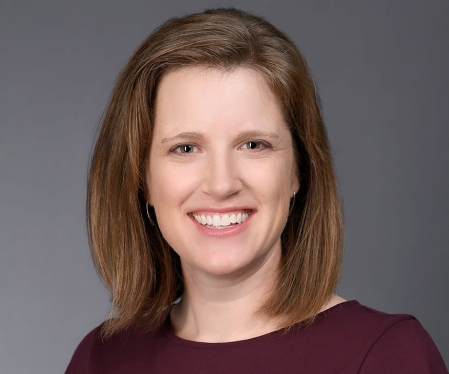 Portrait of Allison Henry, Faculty at the Kellogg School of Management