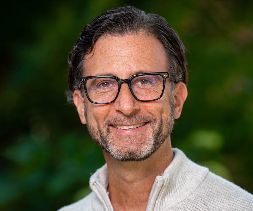 Portrait of Eli J. Finkel, Faculty at the Kellogg School of Management