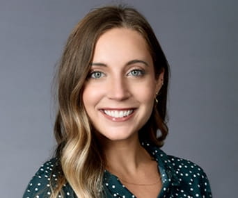 Headshot of Hannah Simpson