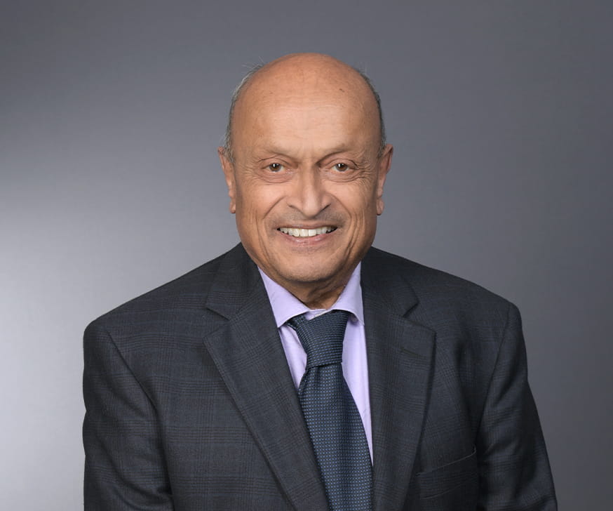 Portrait of Sudhakar D. Deshmukh, Faculty at the Kellogg School of Management