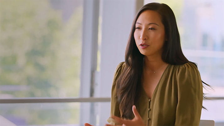 A student talking about Kellogg's MMM program