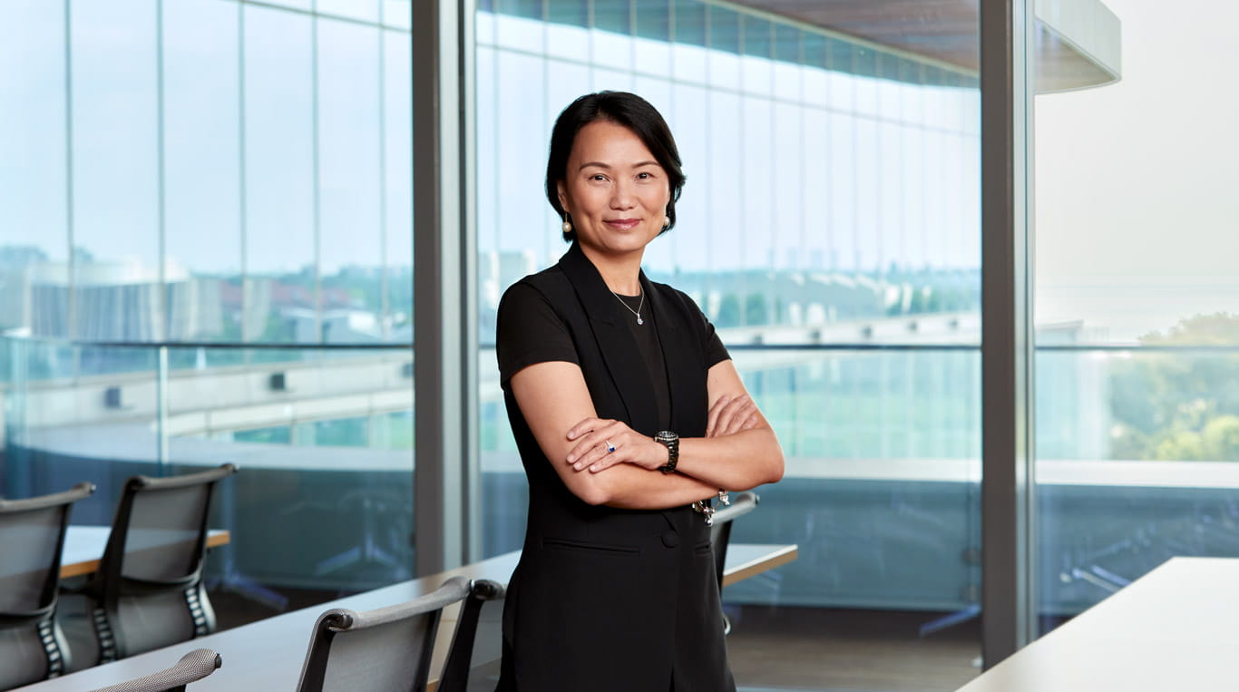 Kellogg alum Joey Wat '00 MBA - CEO of Yum China