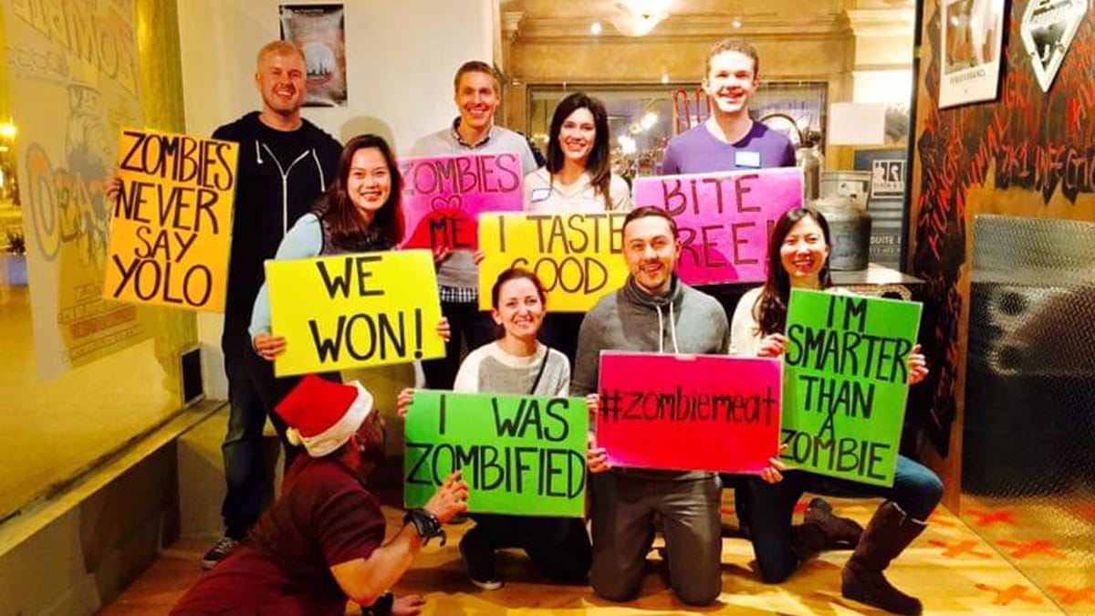 Kellogg Evening & Weekend MBA students explore the importance of diverse teams in a zombie escape room
