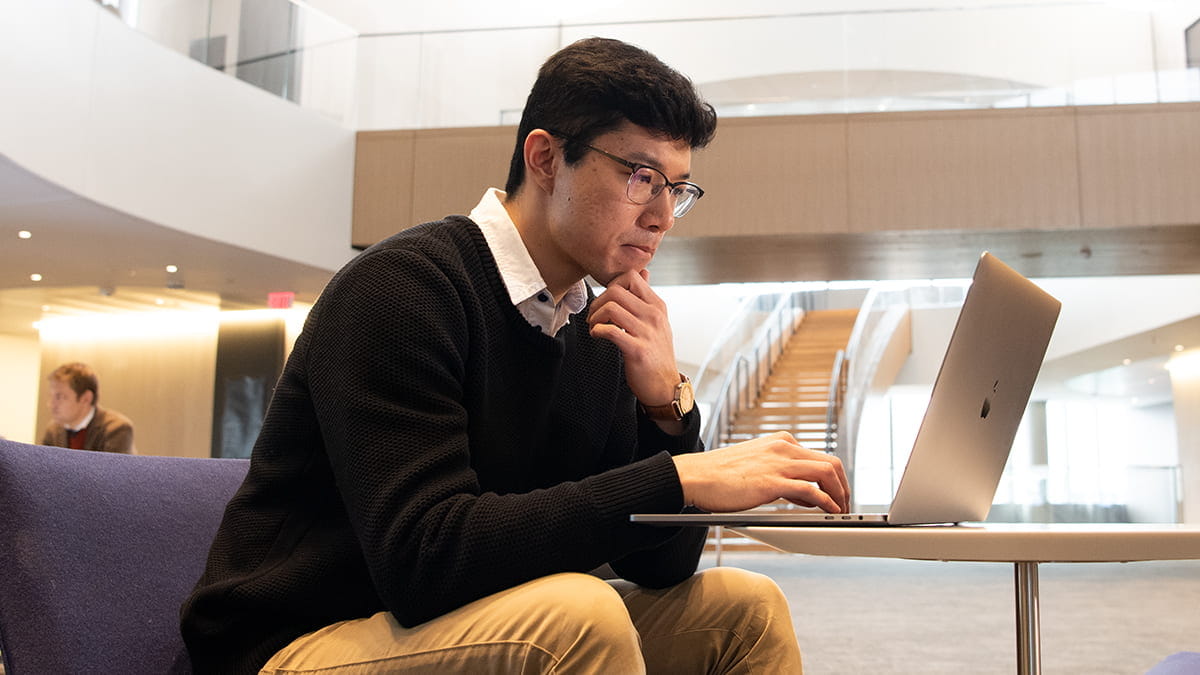 Check out tips from current Full-Time, Evening & Weekend and Executive MBA students on completing the application.