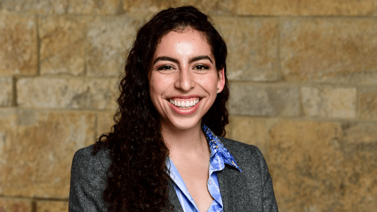 In this series, Paulina Enrríquez (2Y 2023) discusses her background, why she came to Kellogg and what she's looking forward to most this Fall Quarter.