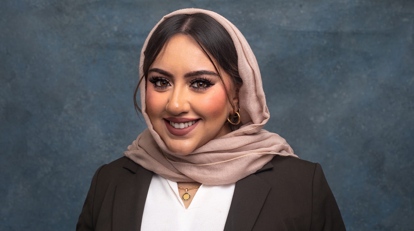 Bushra Amiwala's headshot