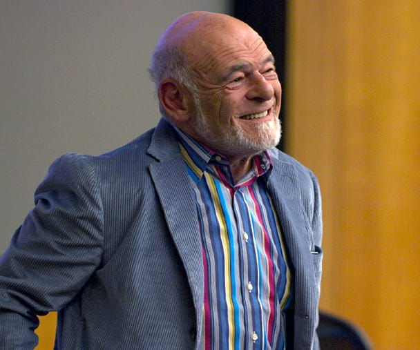 Zell, a visionary entrepreneur, was a dedicated champion of entrepreneurship education and pillar of Kellogg’s entrepreneurial community.