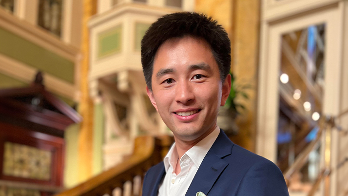 Kellogg Evening & Weekend MBA student Michael Chen ’24 MBA