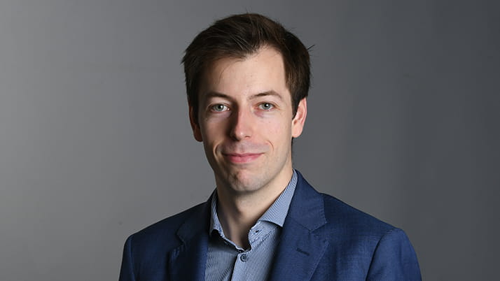 Fabian Nagel, assistant professor, will teach Financial Accounting this winter.