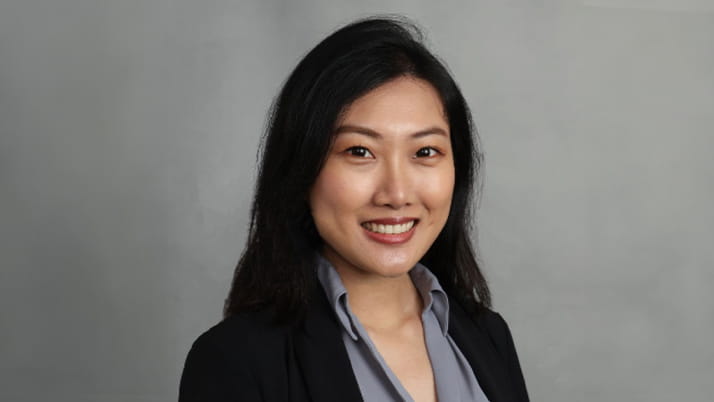 Terri Zhong ’26 Accelerated Evening & Weekend MBA Program