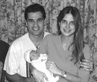 Mariana and Felipe Venturo '00 with daughter Alexia
