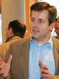 <b>Stefan Kayser</b>, acting dean and program director - Stefan_Kayser_49EC2151